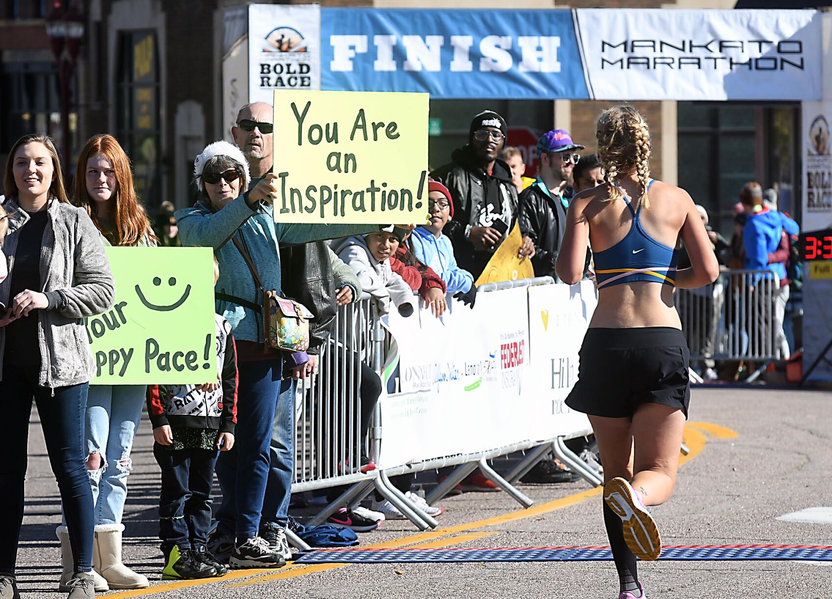Mankato Marathon fans